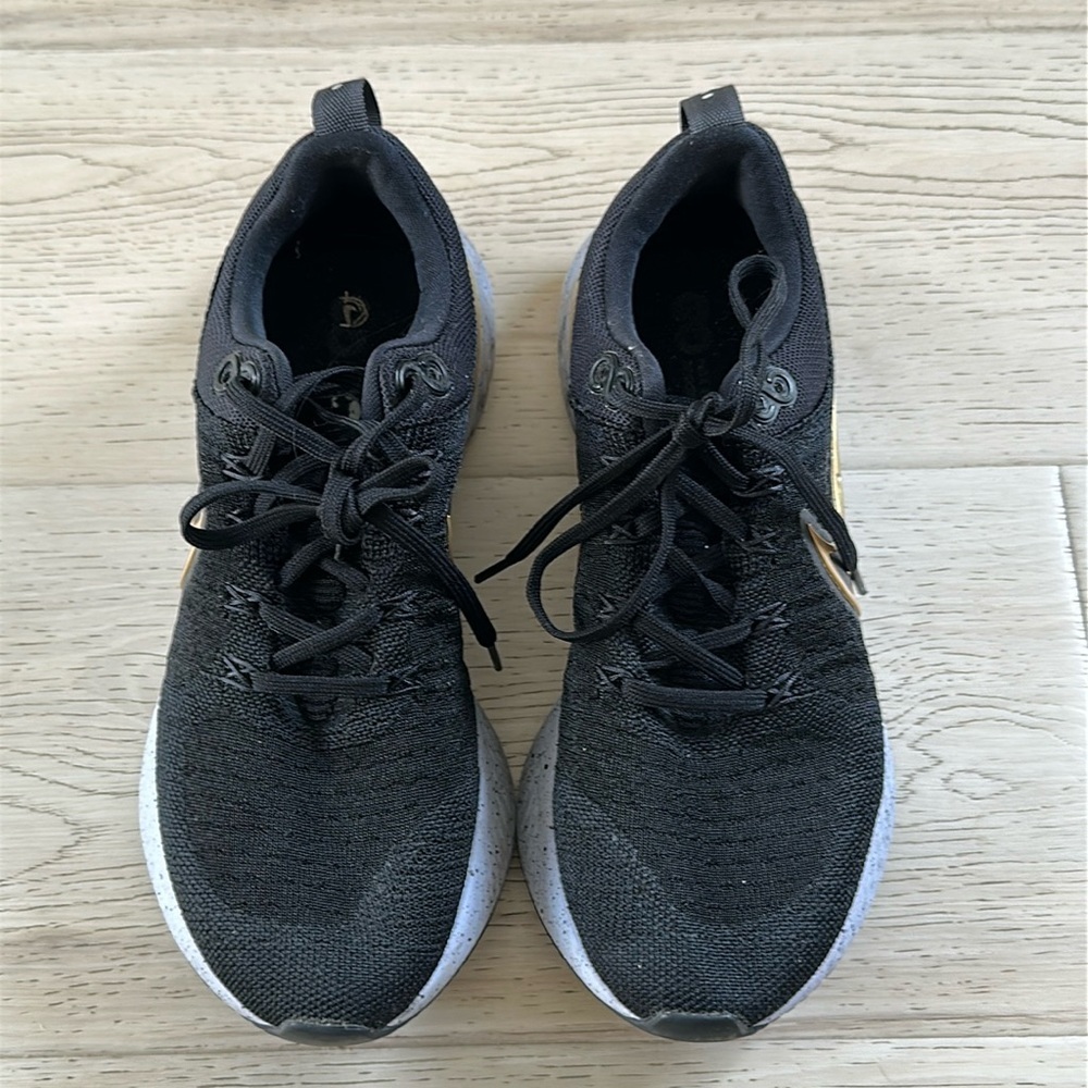 NIKE React INFINITY FLYKNIT WOMENS RUNNING SNEAKERS 
Size 8 - Picture 7 of 10